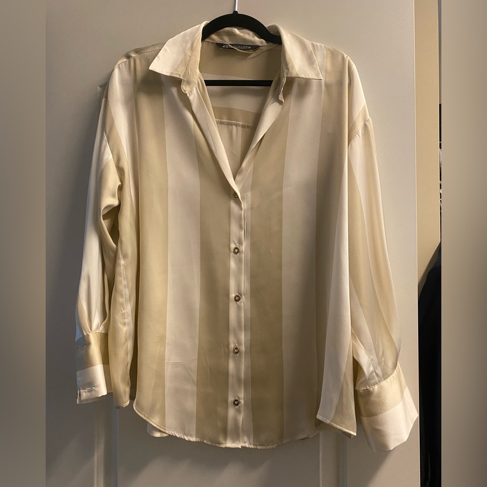 Zara Satin Effect Striped Button-Up Women's Top - Picture 4 of 7